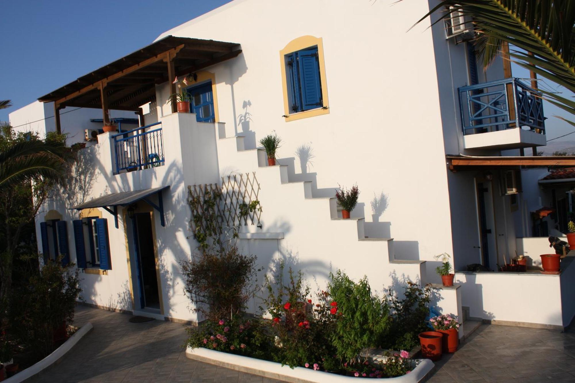 Mina'S Studios In Naxos Island Agios Prokopios  Buitenkant foto