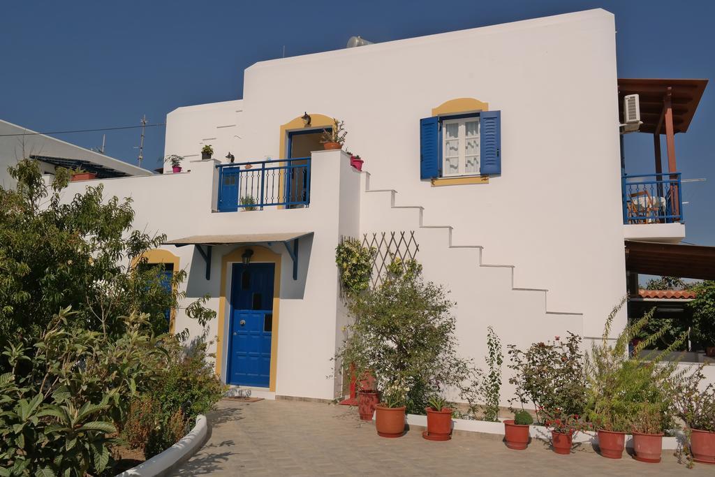 Mina'S Studios In Naxos Island Agios Prokopios  Buitenkant foto